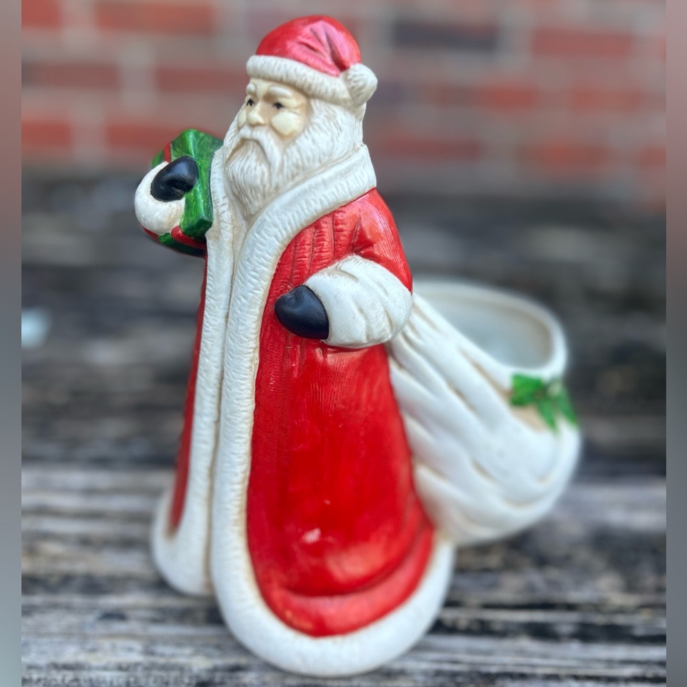 Vintage 1990 Claire Burke Santa Clause 8” Candle Holder/Potpourri/Planter C10